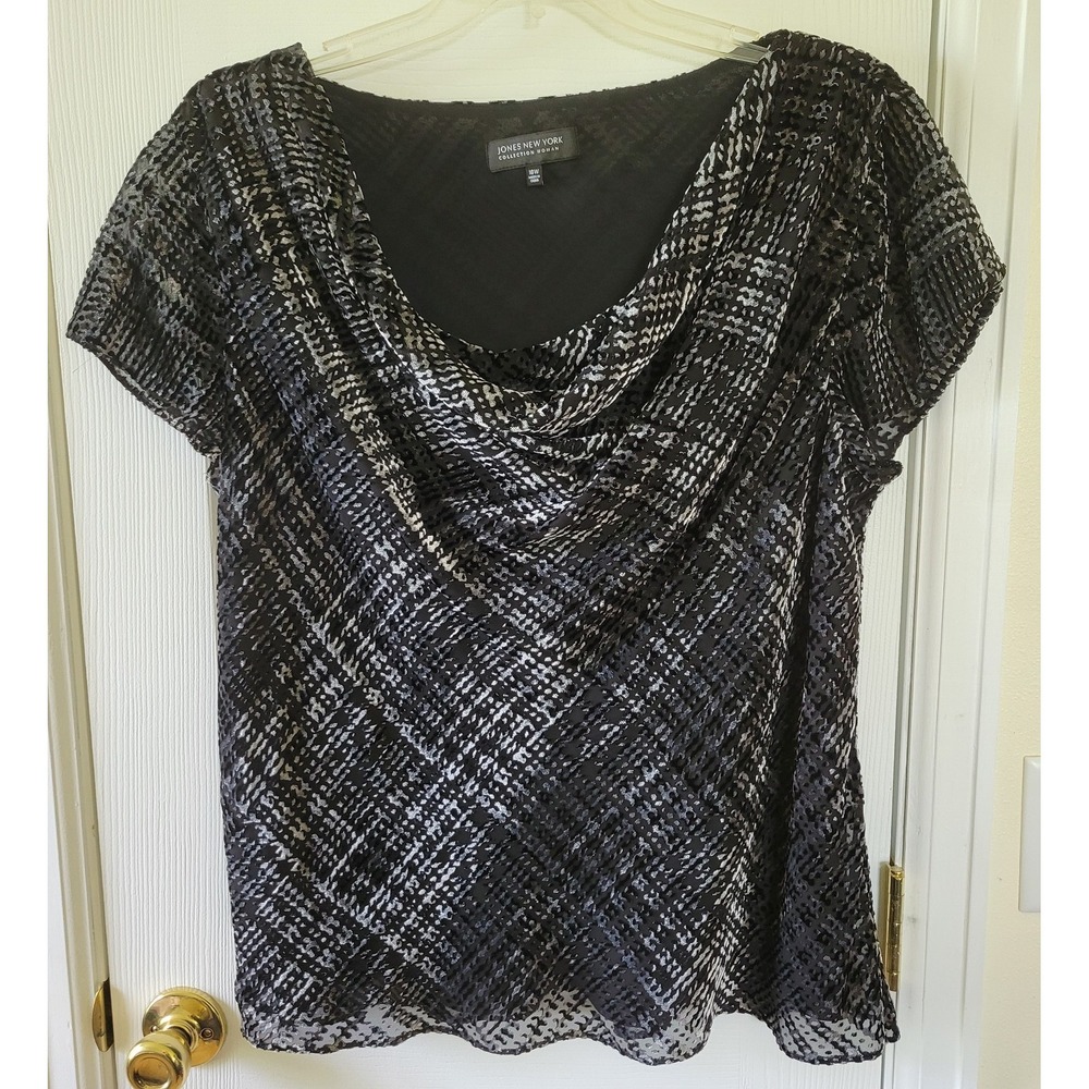 Jones New York Top Size 16W  Black Gray Burnout Velvet Flutter Sleeve Lined Cowl